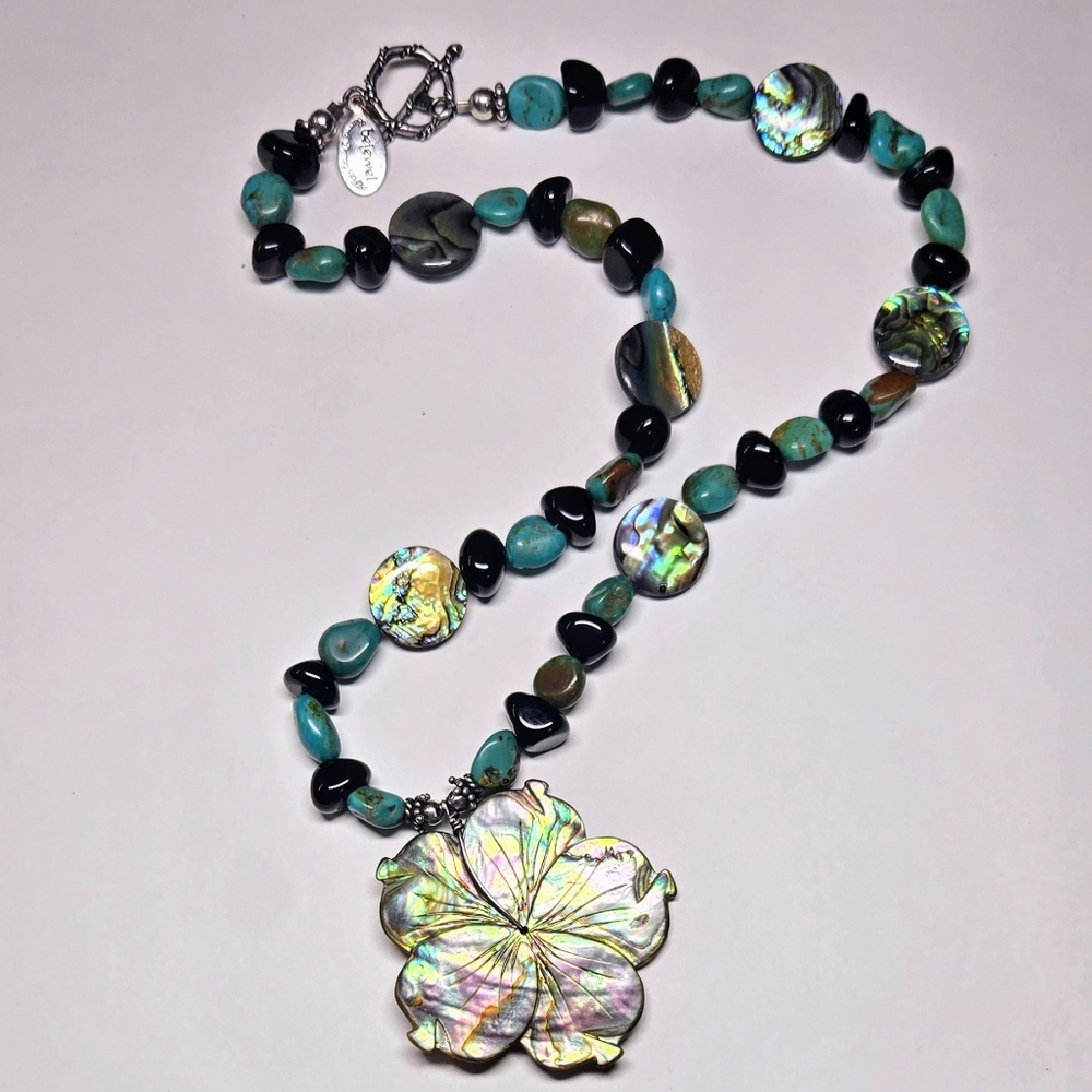 BEJEWEL  CARROLL DORSEY WALKER TURQUES & ABALONE SHELL NECKLACE